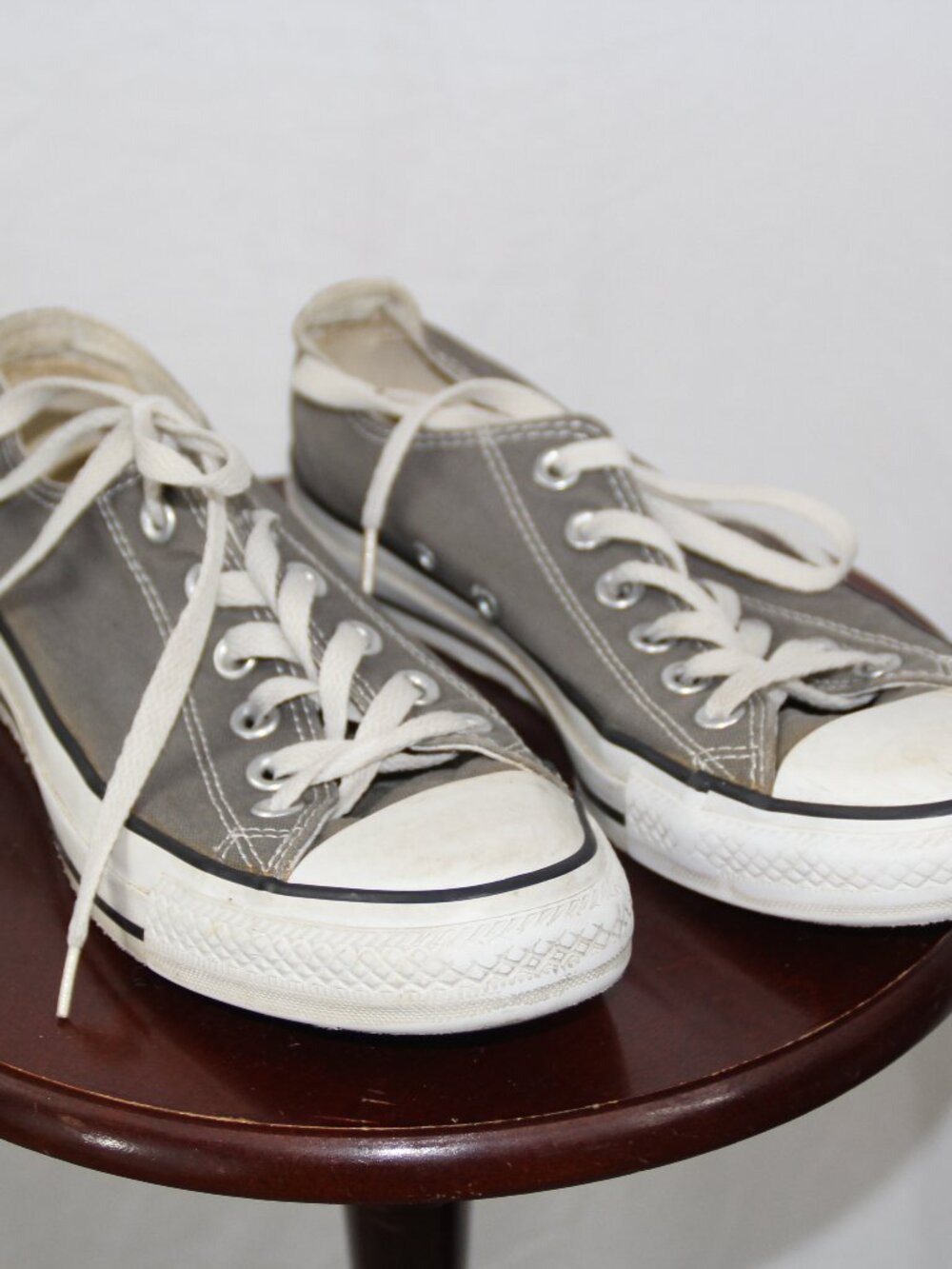 Converse All Star Unisex Men's Sz 6 Women’s Sz 8 Sneaker Lace Up Grey Gray City